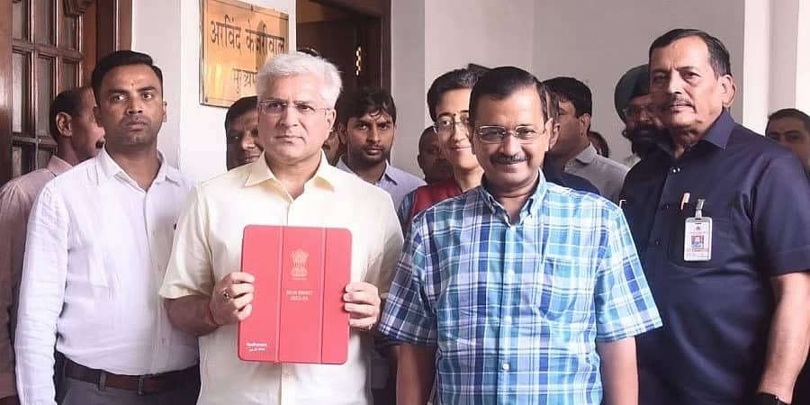 ಕೇಂದ್ರದೊಂದಿಗೆ ಸಂಘರ್ಷದ ನಡುವೆ 78,800 ಕೋಟಿ ರೂಪಾಯಿ ದೆಹಲಿ ಬಜೆಟ್ ಮಂಡಿಸಿದ ಆಪ್ ಸರ್ಕಾರ