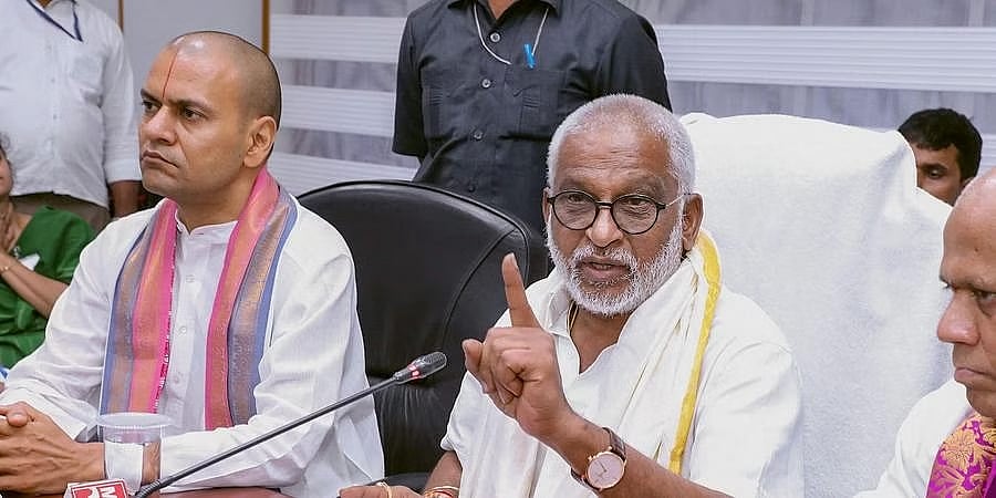 ರದ್ದುಗೊಳಿಸಿದ ಸೇವೆ ದೃಢೀಕರಿಸಿ, ದೂರುದಾರನಿಗೆ 45 ಲಕ್ಷ ರೂ. ಪಾವತಿಸುವಂತೆ ಟಿಟಿಡಿ ಟ್ರಸ್ಟ್‌ಗೆ ಸೂಚನೆ