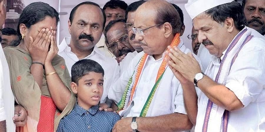 ಕೇರಳ: ಪೊಲೀಸ್ ಠಾಣೆಯಲ್ಲಿ ವ್ಯಕ್ತಿ ಸಾವು; ಸರ್ಕಾರದ ವಿರುದ್ಧ ಭುಗಿಲೆದ್ದ ಆಕ್ರೋಶ!