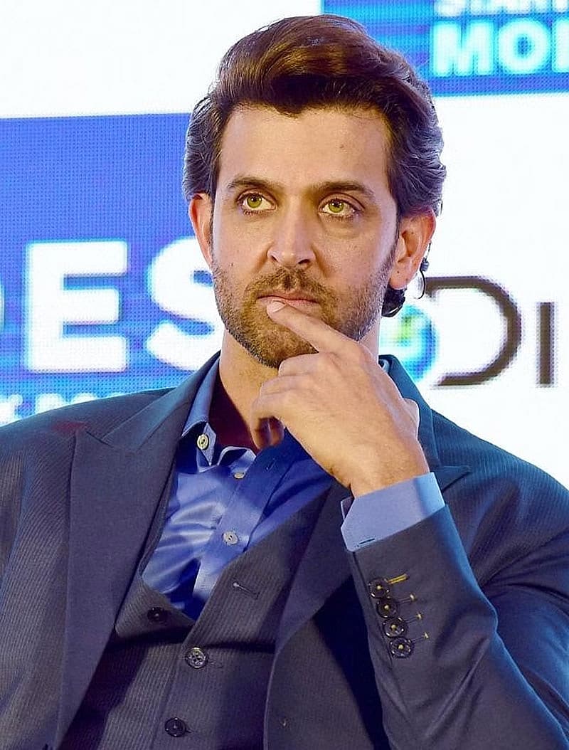 ನಟ ಹೃತಿಕ್ ರೋಷನ್ USD 71.6 ಮಿಲಿಯನ್ ಮೌಲ್ಯದೊಂದಿಗೆ ಪಟ್ಟಿಯಲ್ಲಿ 9 ನೇ ಸ್ಥಾನದಲ್ಲಿದ್ದಾರೆ.