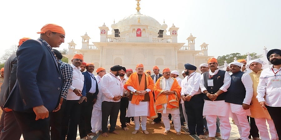 ಬೀದರ್: ಗುರುನಾನಕ್ ಝರಾ ಗುರುದ್ವಾರಕ್ಕೆ ಅಮಿತ್ ಶಾ ಭೇಟಿ, ಪ್ರಾರ್ಥನೆ