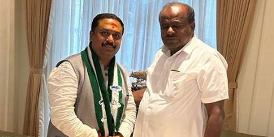 ಕರ್ನಾಟಕ ವಿಧಾನಸಭೆ ಚುನಾವಣೆ 2023: ಬಿಜೆಪಿ ಮಾಜಿ ಶಾಸಕ ಮಲ್ಲಿಕಾರ್ಜುನ ಖೂಬಾ ಜೆಡಿಎಸ್ ಸೇರ್ಪಡೆ!