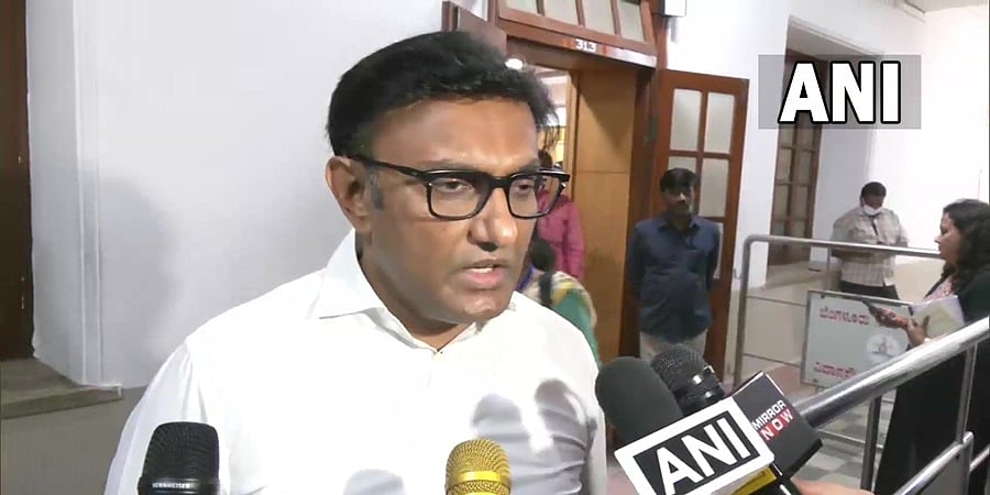 H3N2 ಆತಂಕಕಾರಿಯಲ್ಲ, ಮುನ್ನೆಚ್ಚರಿಕೆ ಅತ್ಯಗತ್ಯ; ಆರೋಗ್ಯ ಸಿಬ್ಬಂದಿಗೆ ಮಾಸ್ಕ್ ಕಡ್ಡಾಯ: ಸಚಿವ ಡಾ. ಕೆ.ಸುಧಾಕರ್