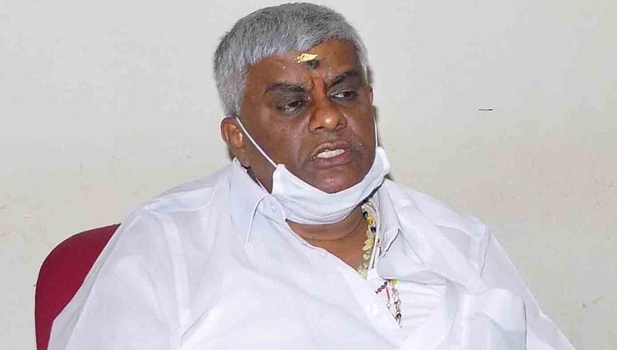 ಹಾಸನ ವಿಮಾನ ನಿಲ್ದಾಣಕ್ಕೆ ಅಡಿಗಲ್ಲು ಹಾಕಲು ಮುಂದಾದರೆ ಸಿಎಂ ಬೊಮ್ಮಾಯಿ ವಿರುದ್ಧ ಪ್ರತಿಭಟನೆ: ಜೆಡಿಎಸ್