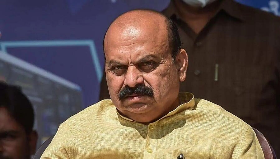 ಶಿಗ್ಗಾವಿಯಲ್ಲಿ ಸಿಎಂ ಸೋಲಿಸಲು ಕಾಂಗ್ರೆಸ್ ಪ್ಲಾನ್: ಬೊಮ್ಮಾಯಿ ರಕ್ಷಣೆಗೆ ದಳಪತಿಗಳು ಮುಂದು; ಸ್ಪರ್ಧೆ ಕಠಿಣವಾದರೆ ದಾವಣಗೆರೆಗೆ ಶಿಫ್ಟ್?