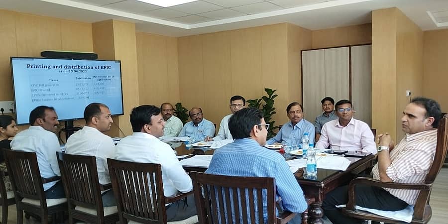 2023 ರಾಜ್ಯ ಅಸೆಂಬ್ಲಿ ಚುನಾವಣೆ; ಉಪ ಮುಖ್ಯ ಚುನಾವಣಾ ಆಯುಕ್ತರಿಂದ ಪೂರ್ವ ತಯಾರಿ ಪರಿಶೀಲನೆ