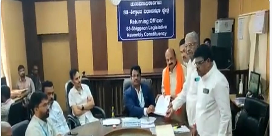 ಶಿಗ್ಗಾವಿ ಕ್ಷೇತ್ರ: ಬಿಜೆಪಿ ಅಭ್ಯರ್ಥಿಯಾಗಿ ಸಿಎಂ ಬೊಮ್ಮಾಯಿ ನಾಮಪತ್ರ ಸಲ್ಲಿಕೆ
