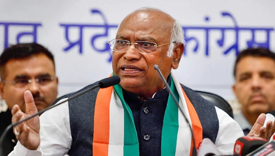 ಕಾಂಗ್ರೆಸ್ 120 ಸ್ಥಾನ ಗೆದ್ದರೂ ಸಾಕಾಗುವುದಿಲ್ಲ, ಶಾಸಕರ ಖರೀದಿ ಅಪಾಯ ಇದೆ: ಮಲ್ಲಿಕಾರ್ಜುನ ಖರ್ಗೆ
