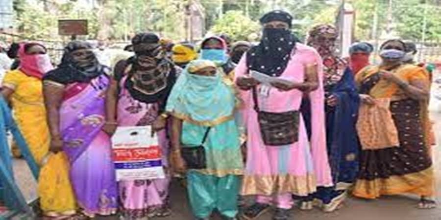 ಮತದಾರರ ಚೀಟಿ ಇದೆ, ಆದ್ರೆ ಪ್ರಯೋಜನವೇನು? ನಮ್ಮ ಸಮಸ್ಯೆ ಕೇಳುವವರಿಲ್ಲ: ಲೈಂಗಿಕ ಕಾರ್ಯಕರ್ತೆಯರ ಅಳಲು