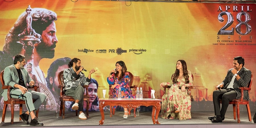 'ಕೆಜಿಎಫ್ ಚಿತ್ರ ಭಾರತದ ಭಾಷೆಯ ಗಡಿಯನ್ನು ದಾಟಿದ್ದರೆ, 'ಕಾಂತಾರ' ಧಾರ್ಮಿಕ ಗಡಿಯನ್ನು ಮುರಿದಿದೆ'