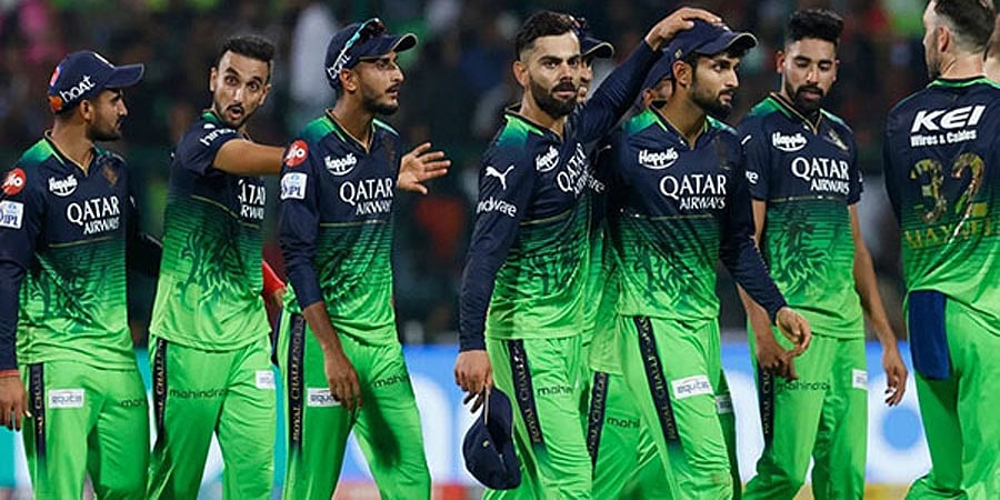 ಐಪಿಎಲ್ 2023: RCB ಹಂಗಾಮಿ ನಾಯಕ ವಿರಾಟ್ ಕೊಹ್ಲಿಗೆ 24 ಲಕ್ಷ ರೂ ದಂಡ, ಬ್ಯಾನ್ ಭೀತಿಯಲ್ಲಿ ಬೆಂಗಳೂರು ನಾಯಕ?