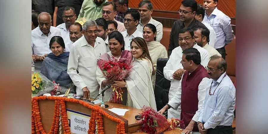 ಬಿಜೆಪಿ ಅಭ್ಯರ್ಥಿ ನಾಮಪತ್ರ ವಾಪಸ್: ದೆಹಲಿ ಮೇಯರ್ ಆಗಿ ಎಎಪಿಯ ಶೆಲ್ಲಿ ಒಬೆರಾಯ್ ಅವಿರೋಧ ಆಯ್ಕೆ