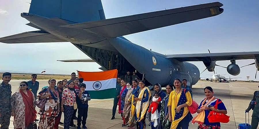 ಆಪರೇಷನ್ ಕಾವೇರಿ: ಸ್ವಂತ ನಾಗರಿಕರಲ್ಲದೆ ಸುಡಾನ್ ನ ಫ್ರೆಂಚ್ ರಾಯಭಾರ ಕಚೇರಿಯ ಸಿಬ್ಬಂದಿಯನ್ನು ರಕ್ಷಿಸಿದ ಭಾರತ!