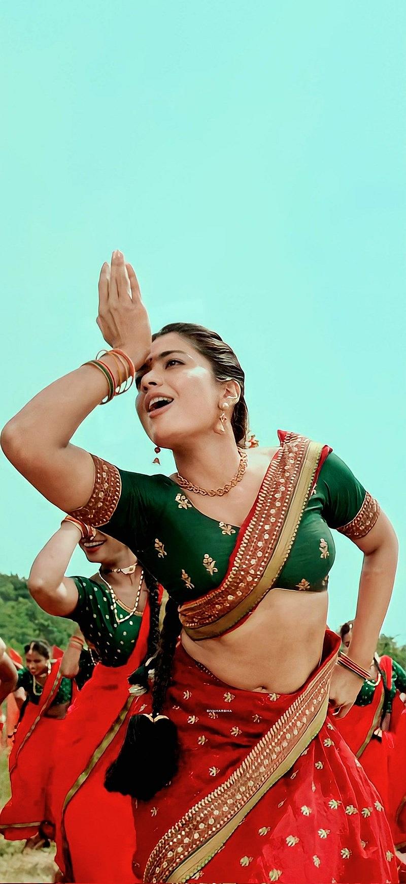 ಅಲ್ಲು ಅರ್ಜುನ್ ಜೊತೆಗೆ ನಟಿಸಿದ ಪುಷ್ಪ ಚಿತ್ರ ಹಿಟ್ ಆಗಿ ರಶ್ಮಿಕಾ ಪಾತ್ರ, ಡ್ಯಾನ್ಸ್ ಗೆ ಅಭಿಮಾನಿಗಳು ಫಿದಾ ಆಗಿದ್ದರು