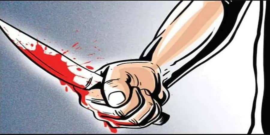 ಹಾವೇರಿ: ಪ್ರೀತಿಸಿದ ಹುಡುಗನಿಗಾಗಿ ನಿಶ್ಚಿತಾರ್ಥ ಮಾಡಿಕೊಂಡ ಯುವಕನ ಕುತ್ತಿಗೆಗೆ ಇರಿದ ಅಪ್ರಾಪ್ತೆ!