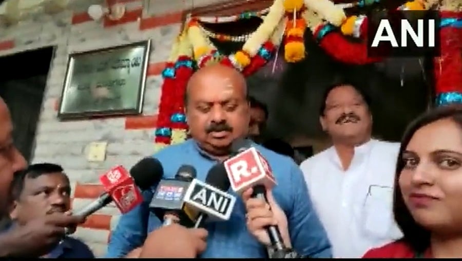 ಕರ್ನಾಟಕದ ಅಭಿವೃದ್ಧಿಗಾಗಿ ಮತ ಚಲಾಯಿಸಿ: ಮತದಾರರಿಗೆ ಸಿಎಂ ಬೊಮ್ಮಾಯಿ ಮನವಿ