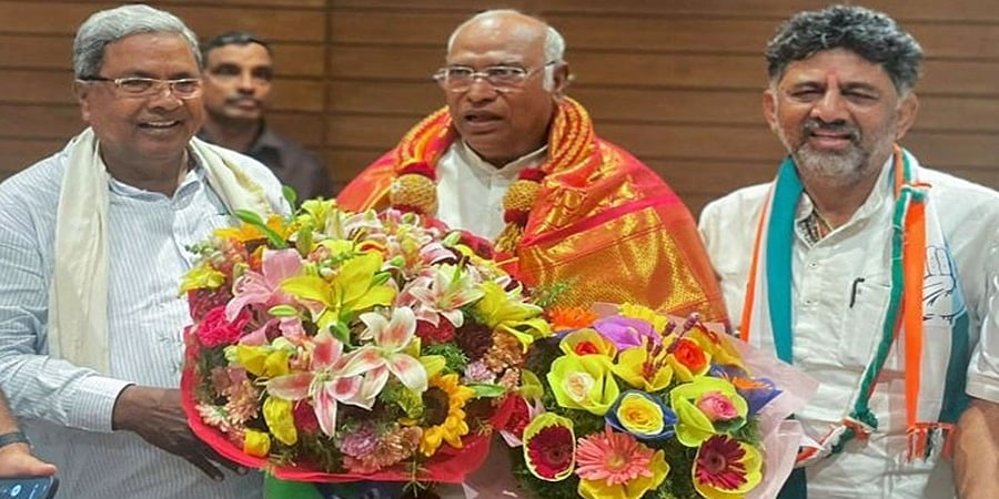 ನಾಳೆ ಬೆಂಗಳೂರಿನಲ್ಲಿಯೇ ಖರ್ಗೆಯಿಂದ ರಾಜ್ಯದ ಮುಂದಿನ ಮುಖ್ಯಮಂತ್ರಿಯ ಹೆಸರು ಘೋಷಣೆ ಸಾಧ್ಯತೆ