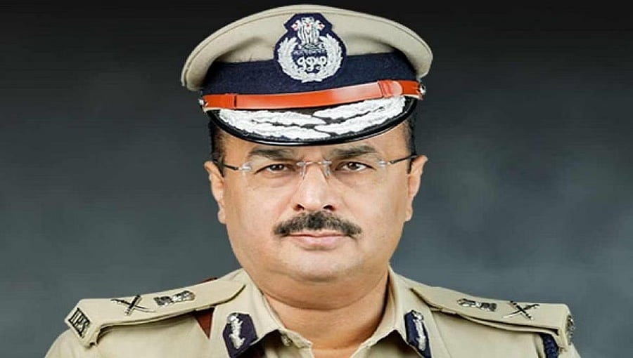 ಸಿಬಿಐ ನಿರ್ದೇಶಕರಾಗಿ ಪ್ರವೀಣ್ ಸೂದ್ ನೇಮಕ: ತೆರವಾದ ಡಿಜಿಪಿ ಸ್ಥಾನದ ರೇಸ್ ನಲ್ಲಿ ಅಲೋಕ್ ಮೋಹನ್!