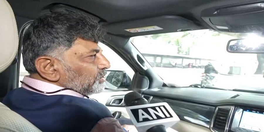 ಬೆನ್ನಿಗೆ ಚೂರಿ ಹಾಕುವ, ಬೆದರಿಕೆ ಹಾಕುವ ಕೆಲಸ ಮಾಡುವುದಿಲ್ಲ; ಲೋಕಸಭೆ ಚುನಾವಣೆಯಲ್ಲಿ 20 ಸೀಟು ಗೆಲ್ಲುವುದು ನಮ್ಮ ಗುರಿ: ಡಿ ಕೆ ಶಿವಕುಮಾರ್