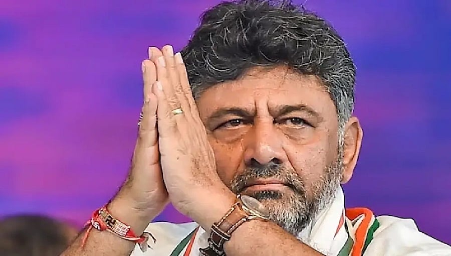 ದೊಡ್ಡಆಲಹಳ್ಳಿ ಕೆಂಪೇಗೌಡ ಶಿವಕುಮಾರ್ ಎಂಬ ಹೆಸರಿನ ನಾನು... ಟ್ರಬಲ್ ಶೂಟರ್ ನ ವರ್ಣರಂಜಿತ ರಾಜಕೀಯ ಬದುಕು!