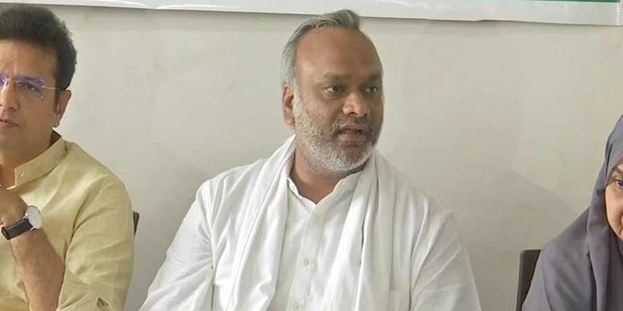 ಪ್ರಧಾನಿ ಮೋದಿಗೆ ‘ನಾಲಾಯಕ್’ ಎಂದ ಪ್ರಿಯಾಂಕ್ ಖರ್ಗೆ ವಿರುದ್ಧ ಚುನಾವಣಾ ಆಯೋಗಕ್ಕೆ ಬಿಜೆಪಿ ದೂರು 