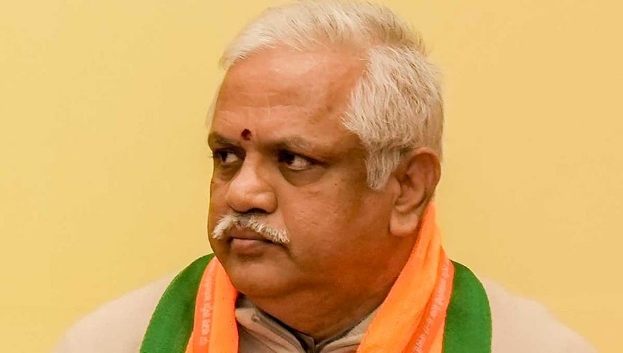 ಸಿಇಟಿಯಂದೇ ಪ್ರಮಾಣ ಬೇಕಿತ್ತಾ: ಪಿಎಂ ರೋಡ್ ಶೋ ದಿನ ಸಿದ್ದು ಮಾಡಿದ ಟ್ವೀಟ್ ಉಲ್ಲೇಖಿಸಿ ಸಂತೋಷ್ ವ್ಯಂಗ್ಯ