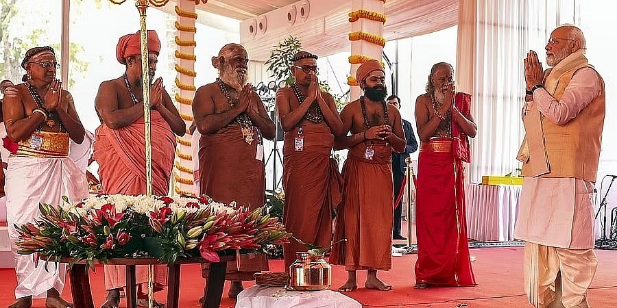ನಾವು ದೇಶವನ್ನು ಹಿಂದಕ್ಕೆ ಕೊಂಡೊಯ್ಯುತ್ತಿದ್ದೇವೆಯೇ?: ಶರದ್ ಪವಾರ್