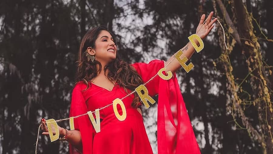 ನನಗೆ 99 ಸಮಸ್ಯೆಗಳಿವೆ, ಆದರೆ ಪತಿಯ ಸಮಸ್ಯೆ ಇಲ್ಲ: ಡಿವೋರ್ಸ್ ಫೋಟೋಶೂಟ್ ಮಾಡಿಸಿ ಸಂಭ್ರಮಿಸಿದ ನಟಿ!