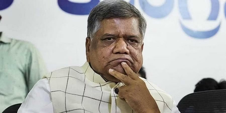 ಇದು ನನ್ನ ಕೊನೆಯ ಚುನಾವಣೆ, ನನ್ನನ್ನು ರಾಜಕೀಯವಾಗಿ ಮುಗಿಸಲು ಕೆಲವರಿಂದ ಷಡ್ಯಂತ್ರ: ಕರಪತ್ರ ಮೂಲಕ ಜಗದೀಶ್ ಶೆಟ್ಟರ್ ಘೋಷಣೆ