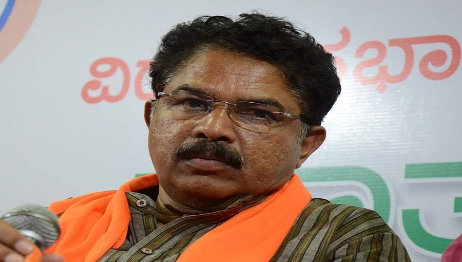 ಎರಡು ದಶಕಗಳ ನಂತರ ಕನಕಪುರದಲ್ಲಿ ಮೊದಲ ಬಾರಿಗೆ ನೈಜ ಸ್ಪರ್ಧೆ; ದಾದಾಗಿರಿ-ಗೂಂಡಾಗಿರಿಯಿಲ್ಲದೆ ಮತದಾನ: ಅಶೋಕ್ (ಸಂದರ್ಶನ)