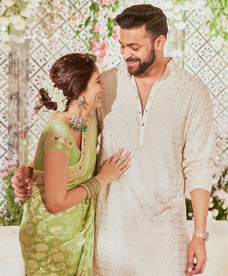 ಈ ಕುರಿತು ವರುಣ್ ತೇಜ್ ತಮ್ಮ ಇನ್ಸ್ಟಾಗ್ರಾಮ್ನಲ್ಲಿ ನಿಶ್ಚಿತಾರ್ಥದ ಫೋಟೋಗಳನ್ನು ಹಂಚಿಕೊಂಡಿದ್ದಾರೆ.