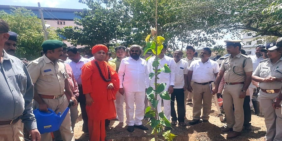 ರಾಜ್ಯದಲ್ಲಿ ಅರಣ್ಯ ವ್ಯಾಪ್ತಿಯನ್ನು ಶೇ.33ಕ್ಕೆ ಹೆಚ್ಚಿಸಲು ಸರ್ಕಾರ ಪ್ರಯತ್ನ: ಈಶ್ವರ ಖಂಡ್ರೆ