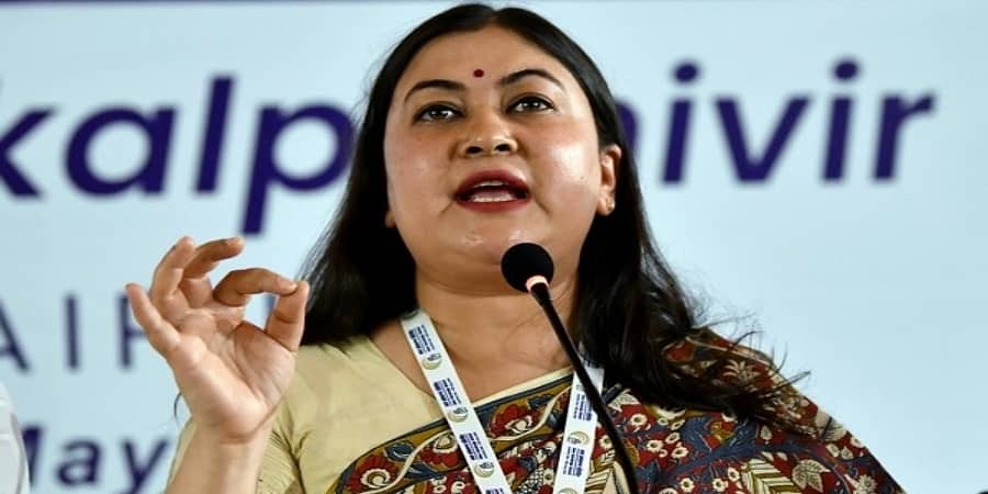 ಕಾಂಗ್ರೆಸ್ ನಾಯಕಿ ರಾಗಿಣಿ ನಾಯಕ್ ನಿವಾಸದಲ್ಲಿ ಕಳ್ಳತನ; ಬೆಳ್ಳಿಯ ವಿಗ್ರಹಗಳು ನಾಪತ್ತೆ!