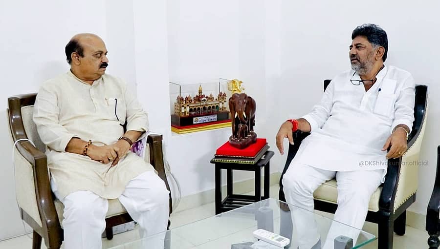 ಬ್ರ್ಯಾಂಡ್ ಬೆಂಗಳೂರು: ಮಾಜಿ ಸಿಎಂ ಬೊಮ್ಮಾಯಿ ಭೇಟಿಯಾಗಿ ಸಲಹೆ ಪಡೆದ ಡಿ.ಕೆ. ಶಿವಕುಮಾರ್