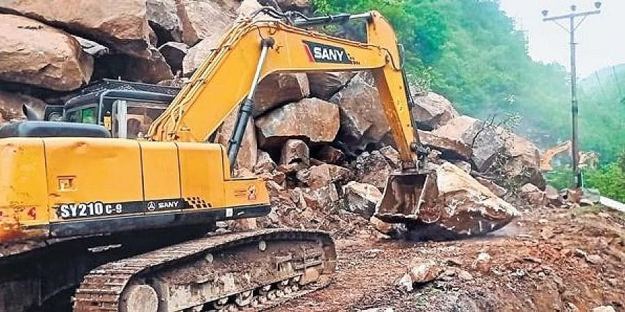 ಹಿಮಾಚಲ ಪ್ರದೇಶ: ಮೇಘಸ್ಫೋಟದಿಂದ ಹಠಾತ್ ಪ್ರವಾಹ, ಭೂಸಿತ, 9 ಮಂದಿ ಸಾವು