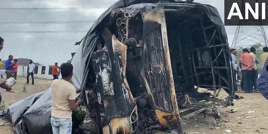 ಕಿಟಕಿ ಒಡೆದು ಹೊರಗೆ ಜಿಗಿದೆವು: ದುರಂತ ಸ್ಮರಿಸಿದ ಬದುಕುಳಿದ ಪ್ರಯಾಣಿಕರು
