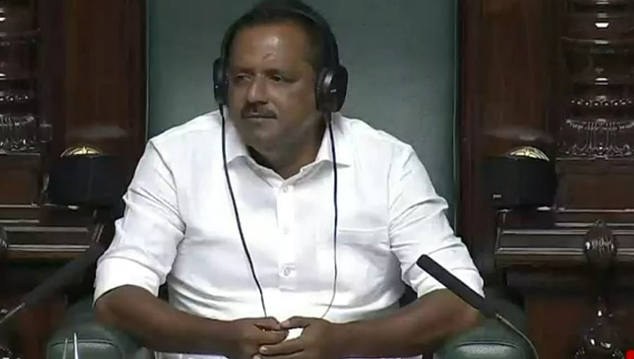 ವಿಧಾನಸೌಧ, ರಾಜಭವನ ಸುತ್ತಲಿನ ಭದ್ರತೆಗೆ ಹೊಸ ತಂತ್ರಜ್ಞಾನ: ಸ್ಪೀಕರ್ ಖಾದರ್
