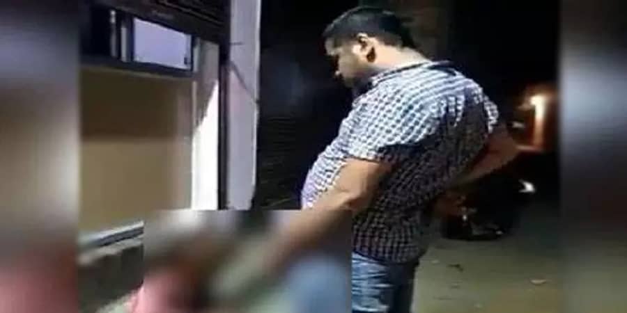 ಮೂತ್ರ ವಿಸರ್ಜನೆ ಪ್ರಕರಣ: ಎನ್ಎಸ್ಎ ಹೇರಿಕೆ ವಿರುದ್ಧ ಆರೋಪಿ ಪ್ರವೇಶ್ ಶುಕ್ಲಾ ಪತ್ನಿ ಹೈಕೋರ್ಟ್ ಗೆ ಅರ್ಜಿ