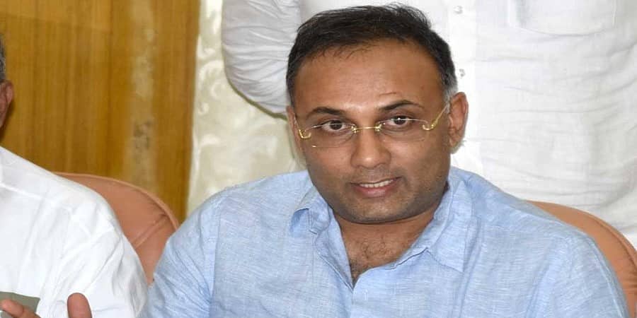 ಬಿಜೆಪಿಯ ಬಿ ಟೀಂ ಜೆಡಿಎಸ್ ಎಂಬುದನ್ನು ಸಾಬೀತುಪಡಿಸಲು ಹೆಚ್ ಡಿಕೆ ಹೊರಟಿದ್ದಾರೆ: ದಿನೇಶ್ ಗುಂಡೂರಾವ್
