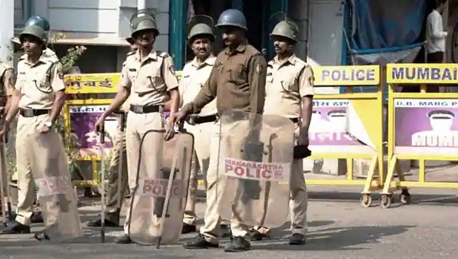 RDX ತುಂಬಿದ ಟ್ಯಾಂಕರ್ ನೊಂದಿಗೆ ಗೋವಾಗೆ ಇಬ್ಬರು ಪಾಕ್ ಪ್ರಜೆಗಳ ಪ್ರಯಾಣ: ಮುಂಬೈ ಪೊಲೀಸರಿಗೆ ಬೆದರಿಕೆ ಕರೆ
