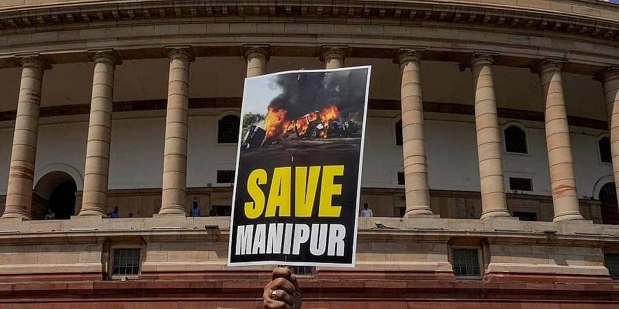 INDIAದ 20 ಸಂಸದರ ನಿಯೋಗ ಮಣಿಪುರಕ್ಕೆ ಭೇಟಿ; ಪರಿಸ್ಥಿತಿ ಪರಿಶೀಲಿಸಿ, ಸರ್ಕಾರ, ಸಂಸತ್ತಿಗೆ ಶಿಫಾರಸು