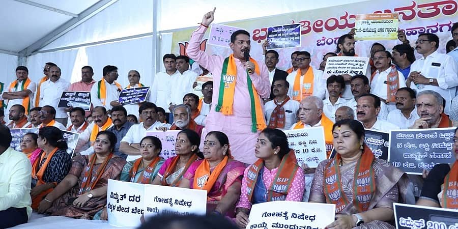 ಕುಮಾರಸ್ವಾಮಿ ಹೇಳಿದ್ದು ನಿಜ, ಭವಿಷ್ಯದಲ್ಲಿ ನಾವು ಒಟ್ಟಾಗಿ ಹೋರಾಡುತ್ತೇವೆ: ಜೆಡಿಎಸ್ ಜೊತೆ ಮೈತ್ರಿ ಬಗ್ಗೆ ಯಡಿಯೂರಪ್ಪ ಸುಳಿವು?