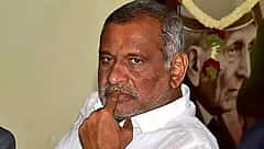 ಈಶ್ವರಪ್ಪ ಬೆನ್ನಲ್ಲೇ BSY ವಿರುದ್ಧ ಮತ್ತೋರ್ವ ನಾಯಕ ಸಿಡಿಮಿಡಿ: ನಡುನೀರಲ್ಲಿ ಕೈ ಬಿಟ್ಟಿದ್ದಾರೆ- ಮಾಧುಸ್ವಾಮಿ ಕಿಡಿ
