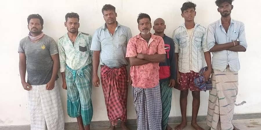 ಅಕ್ರಮ ಮೀನುಗಾರಿಕೆ; 15 ಭಾರತೀಯ ಮೀನುಗಾರರನ್ನು ಬಂಧಿಸಿದ ಶ್ರೀಲಂಕಾ ನೌಕಾಪಡೆ