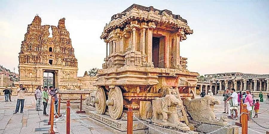 ವಿಜಯನಗರ: ಹಂಪಿ ದೇವಸ್ಥಾನದ ಕಲ್ಲಿನ ಕಂಬ ವಿರೂಪ ಪ್ರಕರಣ; ಗುಮಾಸ್ತ ಅಮಾನತು