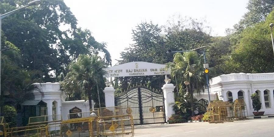 ಆಡಳಿತ-ವಿರೋಧ ಪಕ್ಷಗಳ ನಡುವೆ ತಿಕ್ಕಾಟ: ರಾಜಭವನದಲ್ಲಿ ನಿರಂತರ ಚಟುವಟಿಕೆ; ಬ್ಯುಸಿಯಾಗಿರುವ ರಾಜ್ಯಪಾಲರು!