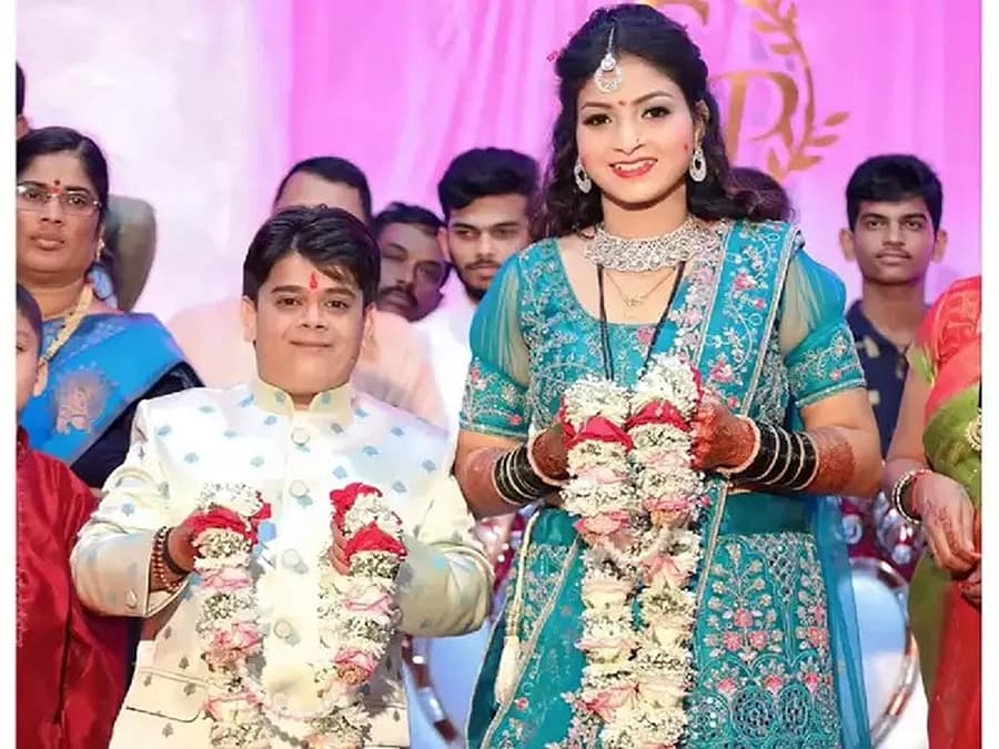 ಸಂಜು ಬಸಯ್ಯ - ಪಲ್ಲವಿ ಬಳ್ಳಾರಿ