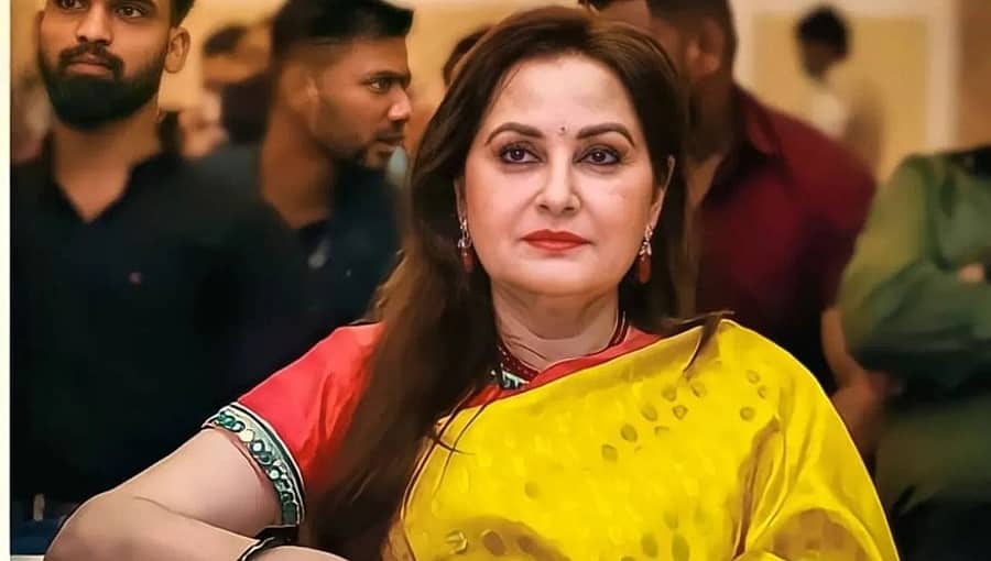 'ಎವರ್ ಗ್ರೀನ್ ಸುಂದರಿ' ಜಯಪ್ರದಾಗೆ ಆರು ತಿಂಗಳು ಜೈಲು ಶಿಕ್ಷೆ: 5 ಸಾವಿರ ರು. ದಂಡ ವಿಧಿಸಿದ ಕೋರ್ಟ್!