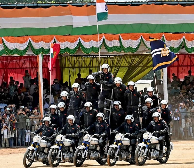 ಮಾಣಿಕ್ ಷಾ ಮೈದಾನದಲ್ಲಿ ನಡೆದ ಸ್ವಾತಂತ್ರ್ಯ ದಿನಾಚರಣೆ ಸಮಾರಂಭದ ಫೋಟೋಗಳು
