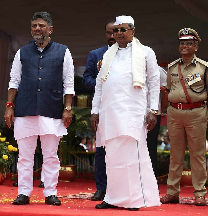 ಮಾಣಿಕ್ ಷಾ ಮೈದಾನದಲ್ಲಿ ನಡೆದ ಸ್ವಾತಂತ್ರ್ಯ ದಿನಾಚರಣೆ ಸಮಾರಂಭದ ಫೋಟೋಗಳು